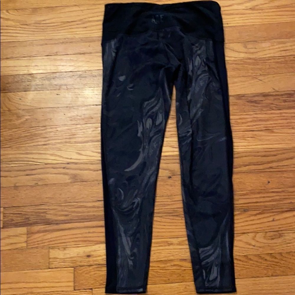 ‎Abercrombie women’s leggings Size M - Picture 2 of 8